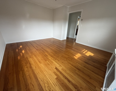 40 Travis Avenue - Photo Thumbnail 9