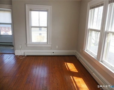73 Main Street - Photo Thumbnail 12