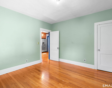 118 Cambridge Street - Photo Thumbnail 14