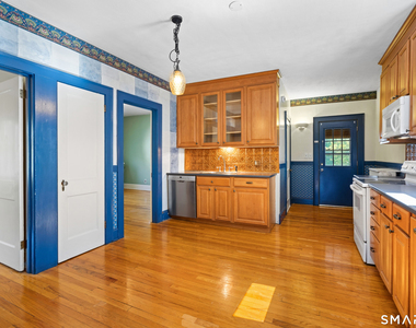 118 Cambridge Street - Photo Thumbnail 5