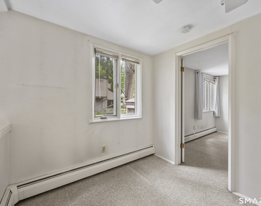 2 Earls Court - Photo Thumbnail 11