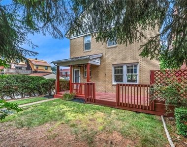 616 Rossmore Ave - Photo Thumbnail 27