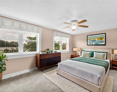 616 Rossmore Ave - Photo Thumbnail 11