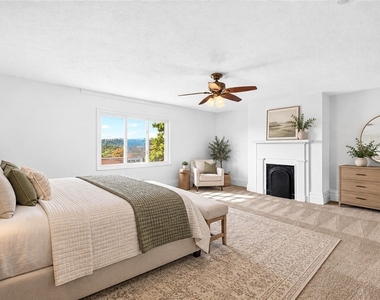 204 E Jefferson St - Photo Thumbnail 14