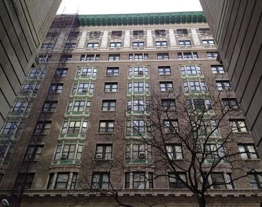220 West 98th Street - Photo Thumbnail 7
