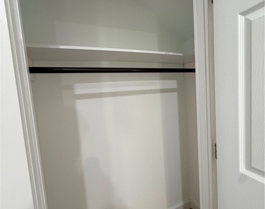 7409 Collamer Road - Photo Thumbnail 8