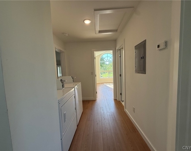 7409 Collamer Road - Photo Thumbnail 5