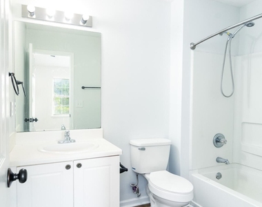 108 Watercress Court - Photo Thumbnail 18