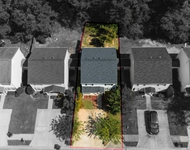 108 Watercress Court - Photo Thumbnail 10
