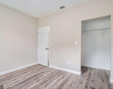 345 Green Love Lane - Photo Thumbnail 7