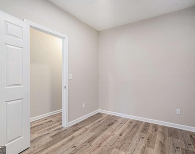 345 Green Love Lane - Photo Thumbnail 8
