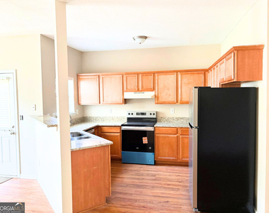 11315 Michelle Way - Photo Thumbnail 3