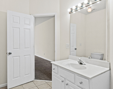 8806 Fairview Bluff Road - Photo Thumbnail 20
