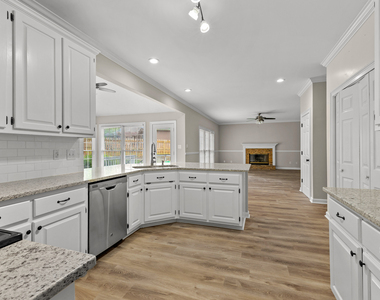 63 Audubon Place - Photo Thumbnail 11