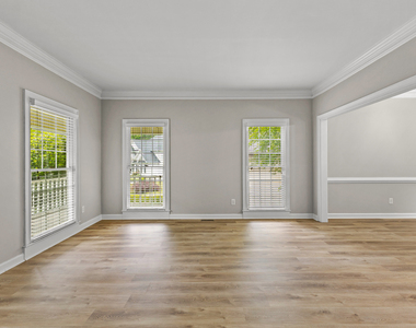 63 Audubon Place - Photo Thumbnail 4
