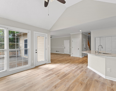 63 Audubon Place - Photo Thumbnail 22
