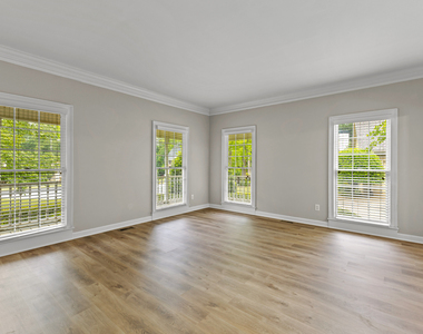 63 Audubon Place - Photo Thumbnail 5