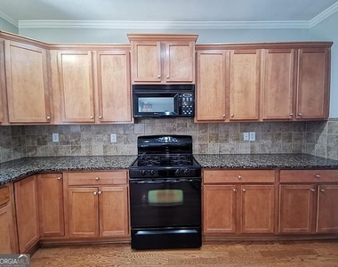 230 Kubol Drive - Photo Thumbnail 11