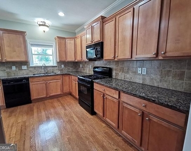 230 Kubol Drive - Photo Thumbnail 13