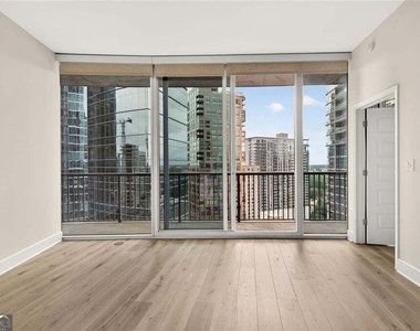 1080 Peachtree Street Ne - Photo Thumbnail 15