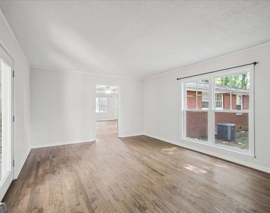 107 Pinecrest Circle - Photo Thumbnail 33