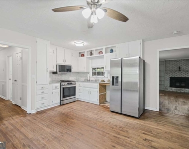 107 Pinecrest Circle - Photo Thumbnail 22
