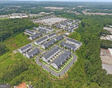 504 Hampton Crossing - Photo Thumbnail 36