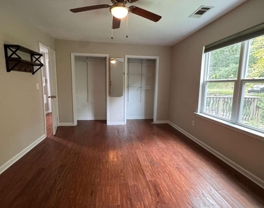 3048 Woodham Way Se - Photo Thumbnail 11