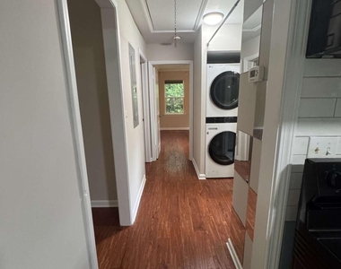 3048 Woodham Way Se - Photo Thumbnail 8