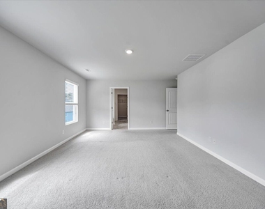 167 Fernbrook Trail - Photo Thumbnail 23