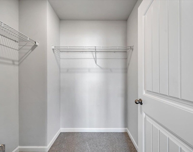167 Fernbrook Trail - Photo Thumbnail 36
