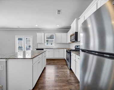 167 Fernbrook Trail - Photo Thumbnail 19