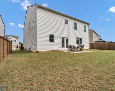 167 Fernbrook Trail - Photo Thumbnail 43