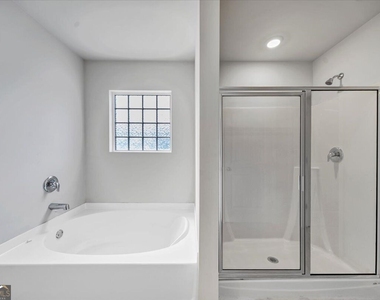 167 Fernbrook Trail - Photo Thumbnail 27