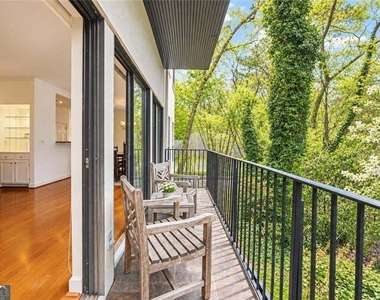 3071 Lenox Road Ne - Photo Thumbnail 22