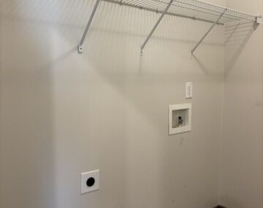 15 Covington Terrace - Photo Thumbnail 22