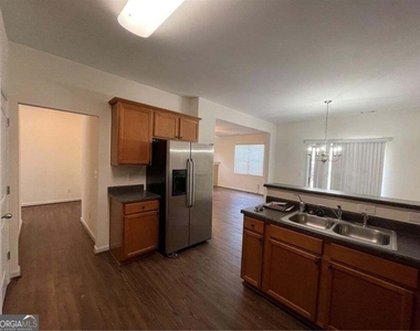 441 Fern Bay Drive Sw - Photo Thumbnail 5