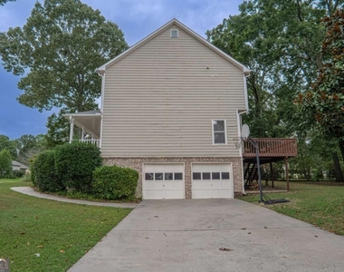722 Thornapple Trail - Photo Thumbnail 18
