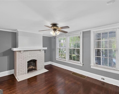 940 Burns Drive Sw - Photo Thumbnail 8