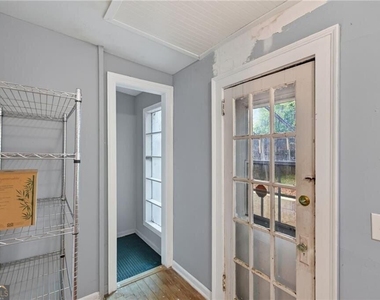 940 Burns Drive Sw - Photo Thumbnail 17