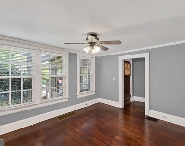 940 Burns Drive Sw - Photo Thumbnail 7