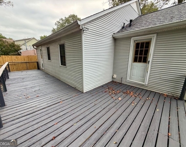 4096 Adrian Street - Photo Thumbnail 16