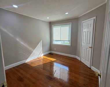 1941 Harrison Road - Photo Thumbnail 11