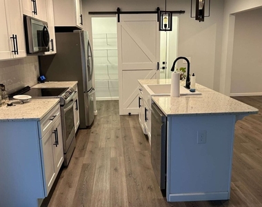 2210 Chaparral Drive - Photo Thumbnail 5