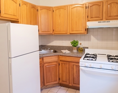 527 West 157th Street - Photo Thumbnail 2