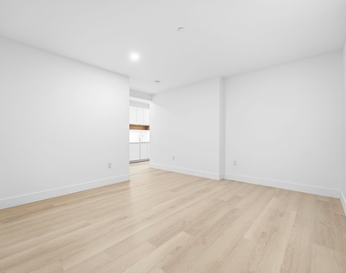 55 Broad Street - Photo Thumbnail 3