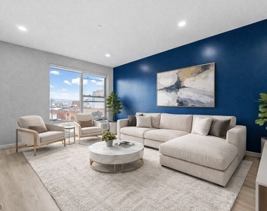 208 W 7th St - Photo Thumbnail 1