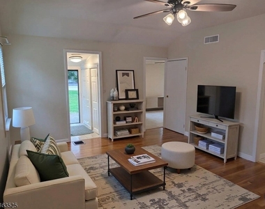 46 Navajo Ave - Photo Thumbnail 6