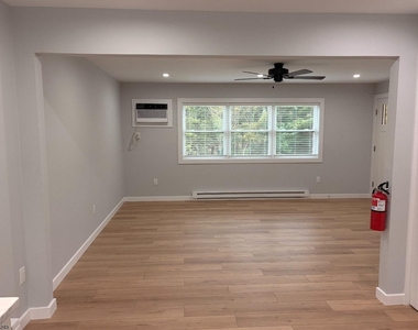 285 Stamets Rd - Photo Thumbnail 8