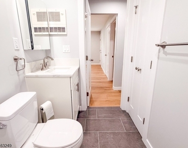 285 Stamets Rd - Photo Thumbnail 17